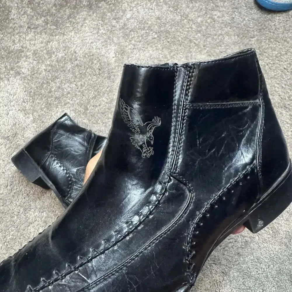 Robert Wayne R-Bike Men's Black Faux-Leather Side-Zip Ankle Boots with Eagle Det
